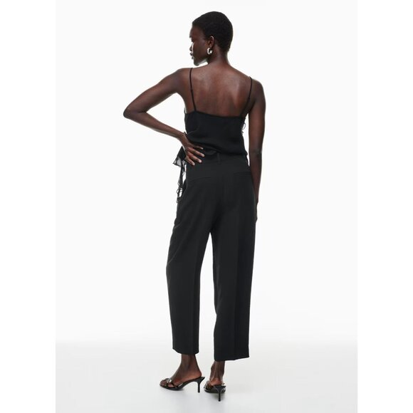 Aritzia WILFRED Carrot Black Crepe Tapered Leg Pleated Trousers Pants, Size 10 - Picture 12 of 14